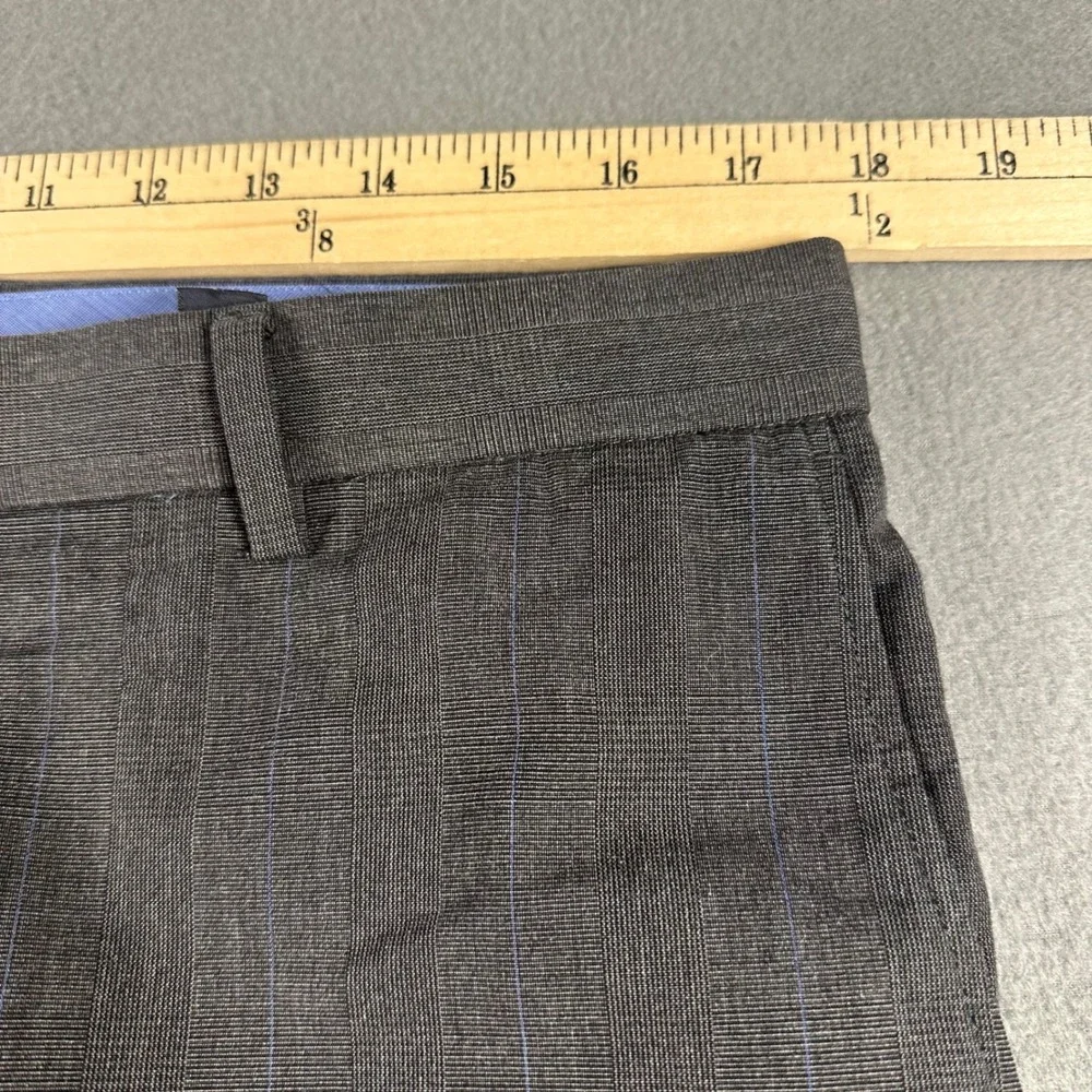 Banana Republic Classic Fit Mens Dress Pants 35x32 Charcoal Grey Blue Pinstripe